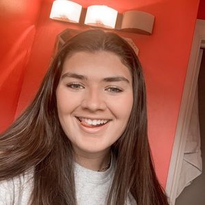 Meet your Posher, Aghavni